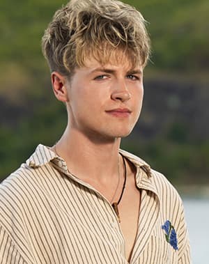 Lewis Kelly